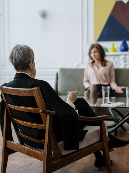 Une femme en thérapie